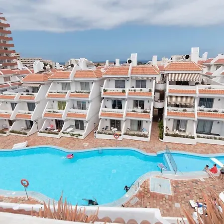 Floritas 22 - One Bed Ground Floor With Pool View Apartment
